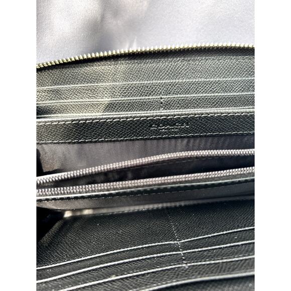 Coach Kelsey Purse AND Matching Wallet - Picture 6 of 9